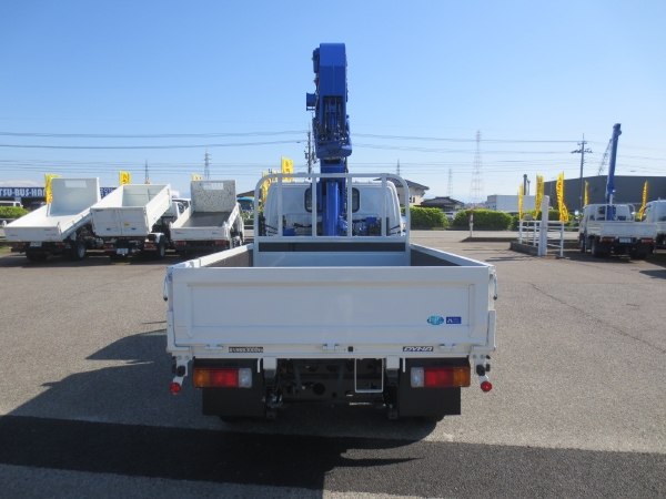 トヨタダイナ4段ラジコンクレーン付|中古トラックの販売・買取・査定のアイナビ