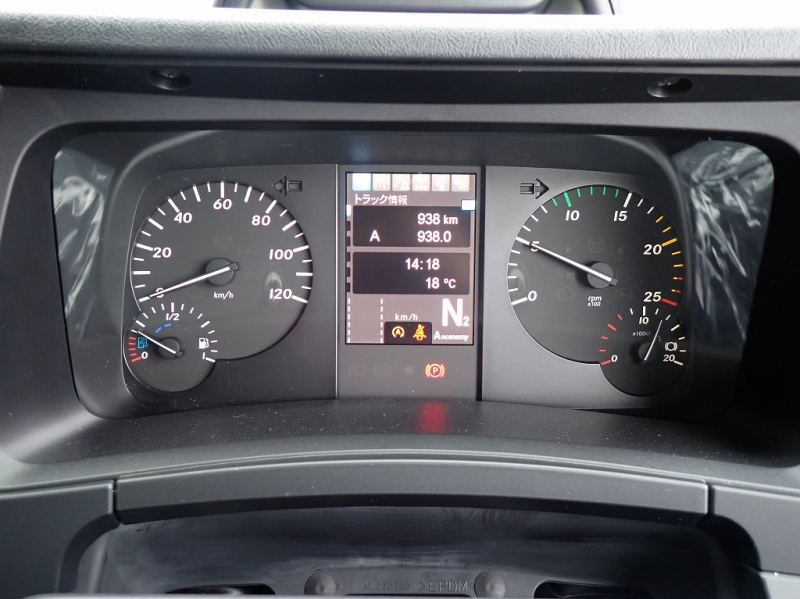 未使用車 トレクス 後輪エアサス 標準ルーフ 風防付 394PS|中古トラックの販売・買取・査定のアイナビ