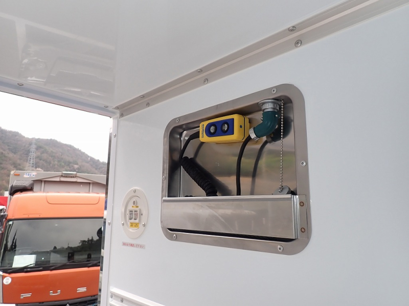 東プレ 加温機能付 キーストン 低温-30℃～加温30℃ ワイド|中古トラックの販売・買取・査定のアイナビ