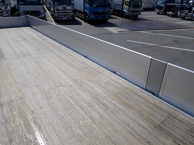 未使用 4軸低床 後輪エアサス アルミ平 14400㎏積載 AT|中古トラックの販売・買取・査定のアイナビ