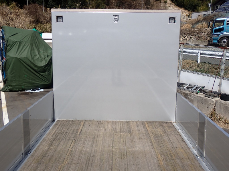 未使用 4軸低床 後輪エアサス アルミ平 14400㎏積載 AT|中古トラックの販売・買取・査定のアイナビ