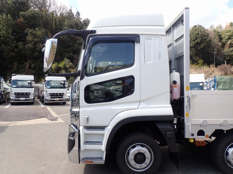 未使用 4軸低床 後輪エアサス アルミ平 14400㎏積載 AT|中古トラックの販売・買取・査定のアイナビ