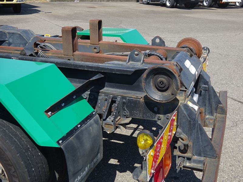 いすゞフォワードコンテナ車|中古トラックの販売・買取・査定のアイナビ