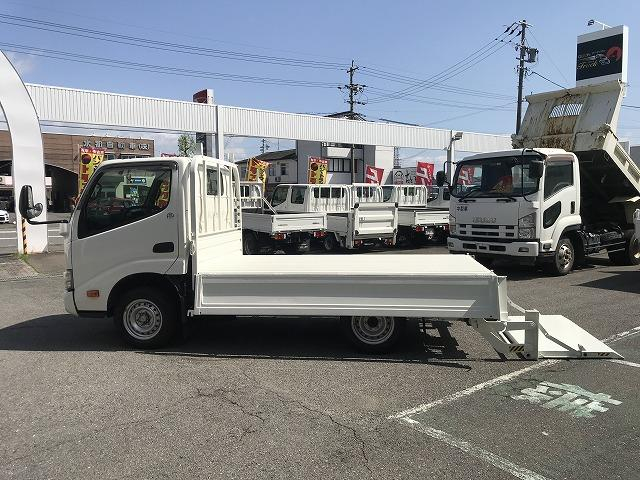 トヨタ 平ボディ|中古トラックの販売・買取・査定のアイナビ