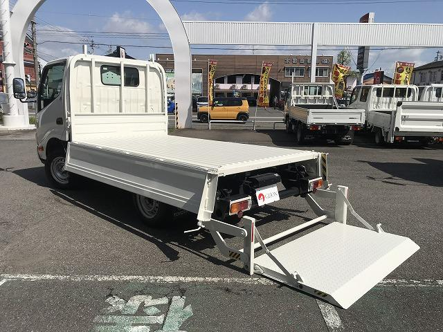トヨタ 平ボディ|中古トラックの販売・買取・査定のアイナビ