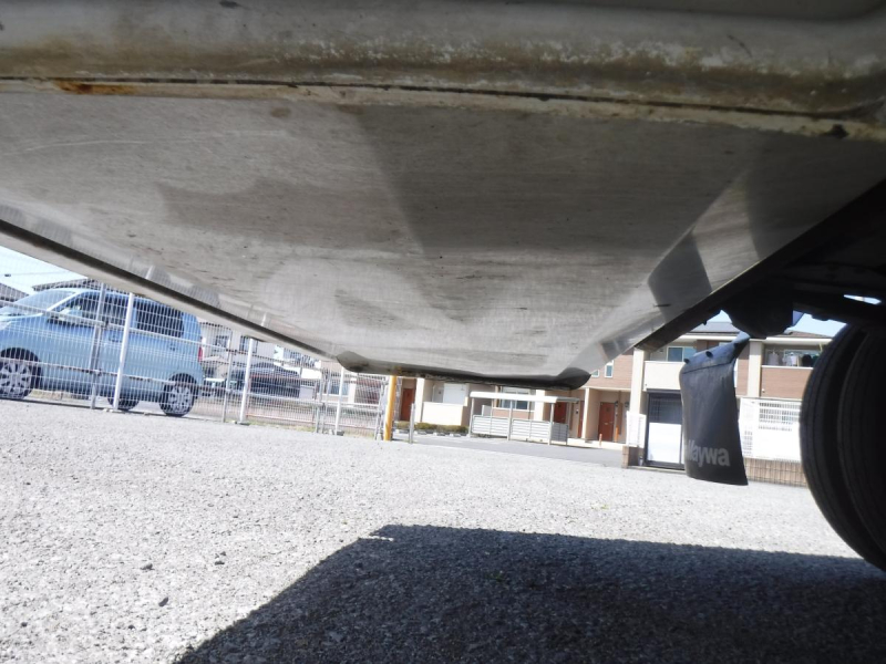 H.23エルフ塵芥車新明和プレスタウンパック連続SBモニター|中古トラックの販売・買取・査定のアイナビ