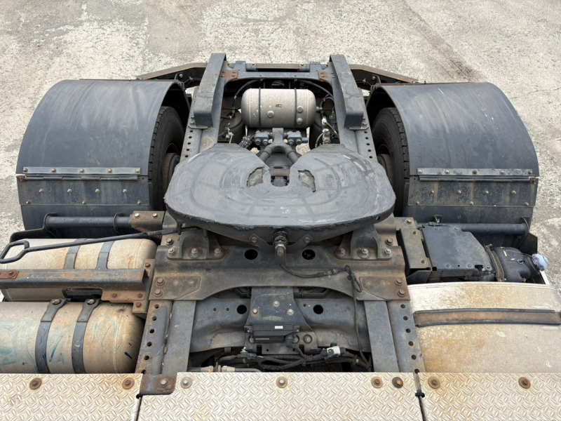 H30年式、プロフィア、ハイルーフトラクタ、車検付|中古トラックの販売・買取・査定のアイナビ