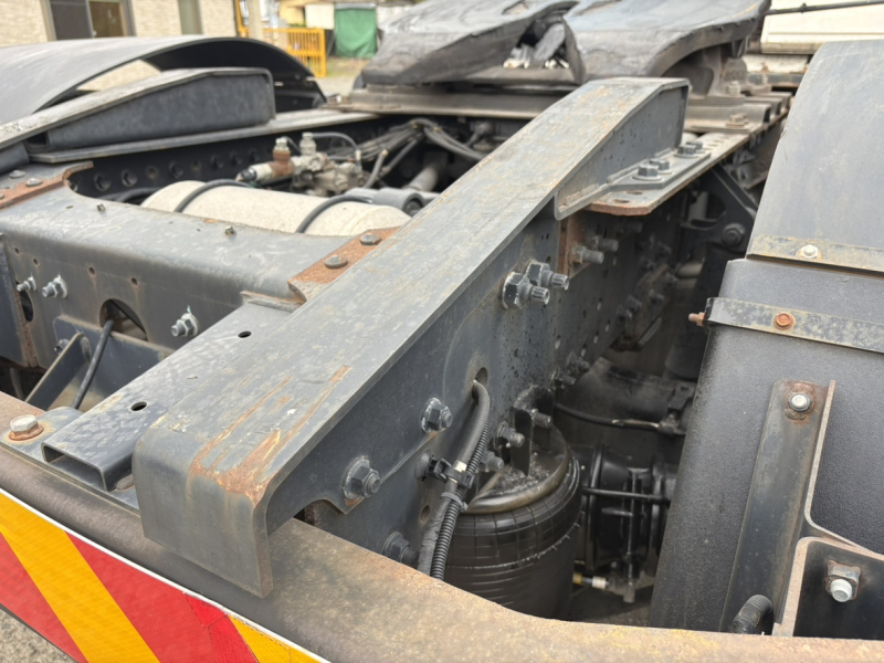 H30年式、プロフィア、ハイルーフトラクタ、車検付|中古トラックの販売・買取・査定のアイナビ