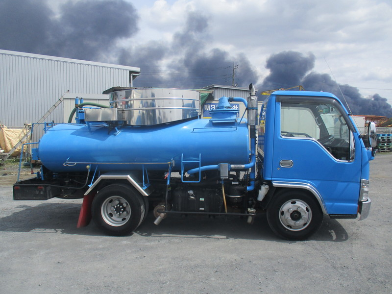 H17エルフ東急製3KLバキュームカー電動ホースリール|中古トラックの販売・買取・査定のアイナビ