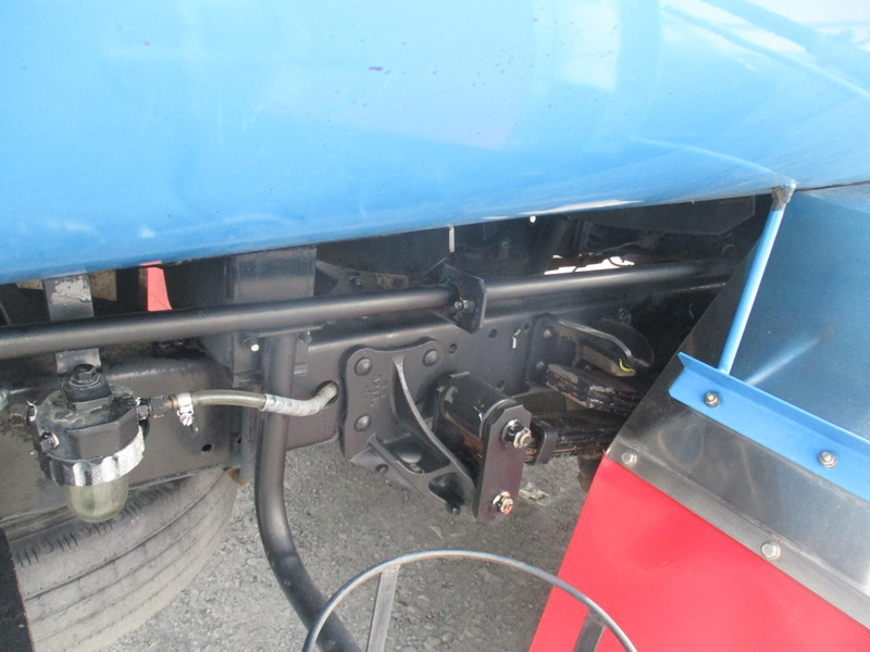 H17エルフ東急製3KLバキュームカー電動ホースリール|中古トラックの販売・買取・査定のアイナビ