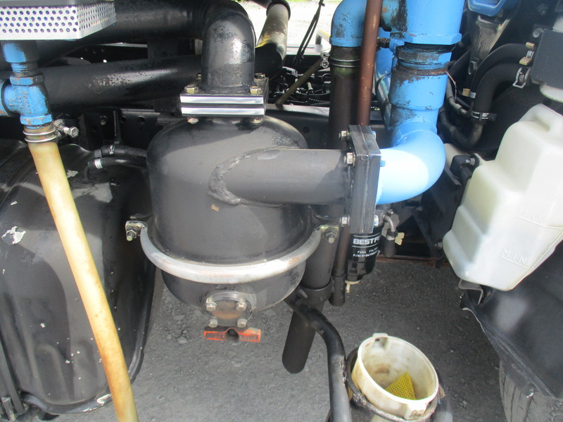 H17エルフ東急製3KLバキュームカー電動ホースリール|中古トラックの販売・買取・査定のアイナビ