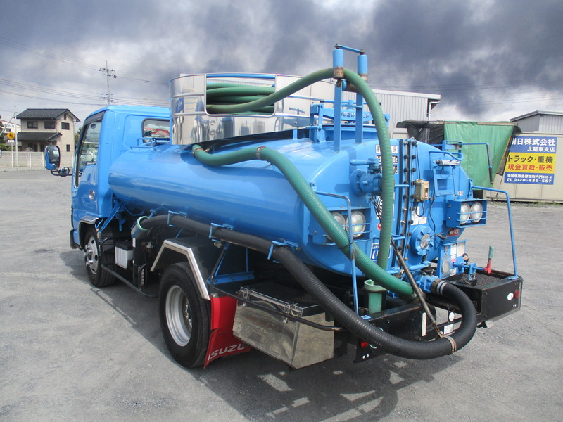 H17エルフ東急製3KLバキュームカー電動ホースリール|中古トラックの販売・買取・査定のアイナビ