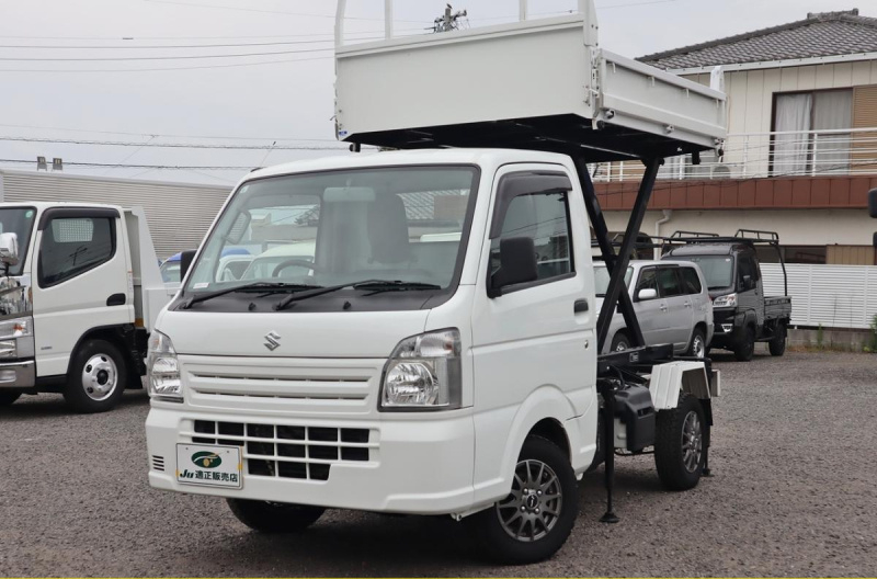 リフトダンプ 4WD 積載350kg 新明和 三方開|中古トラックの販売・買取・査定のアイナビ