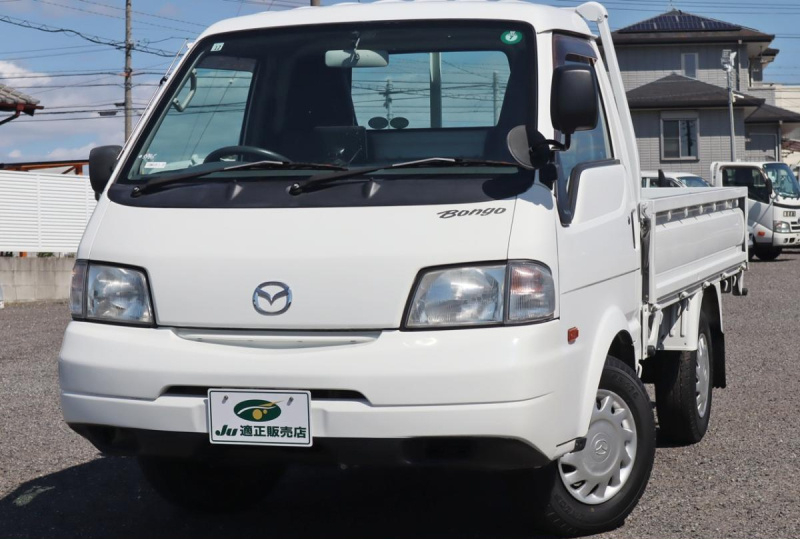 DX 平ボディ 積載1150KG スチールデッキ ロング|中古トラックの販売・買取・査定のアイナビ