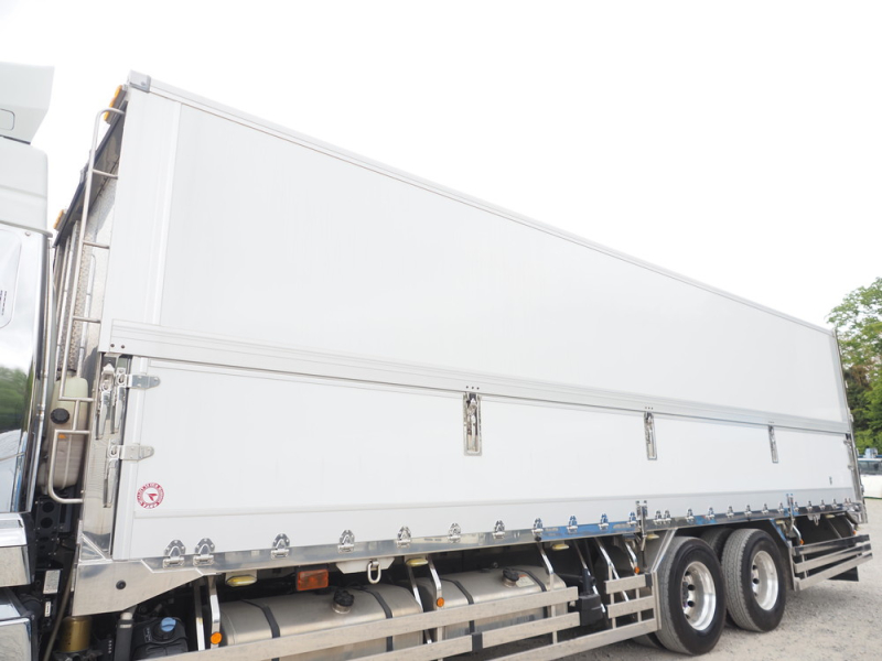 三菱ふそう 冷凍ウイング スーパーグレート|中古トラックの販売・買取・査定のアイナビ