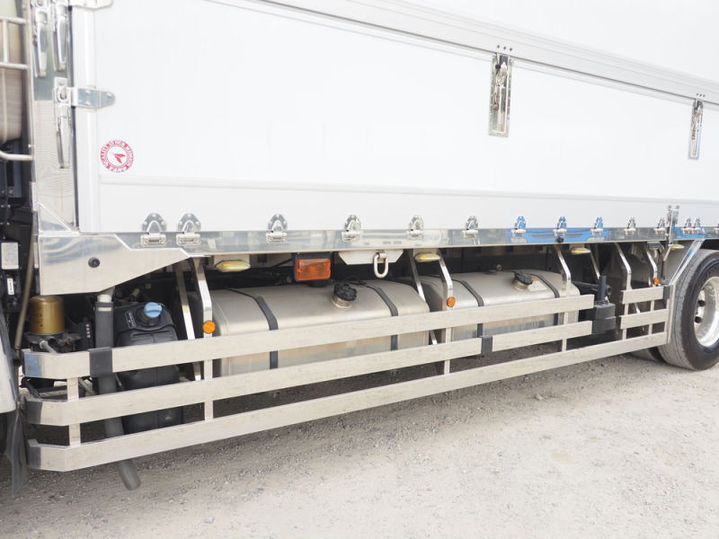 三菱ふそう 冷凍ウイング スーパーグレート|中古トラックの販売・買取・査定のアイナビ