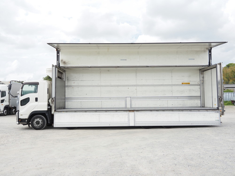 いすゞ 冷凍ウイング ギガ|中古トラックの販売・買取・査定のアイナビ