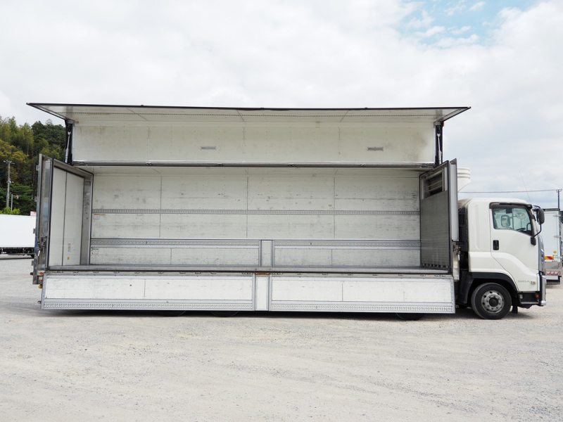 いすゞ 冷凍ウイング ギガ|中古トラックの販売・買取・査定のアイナビ