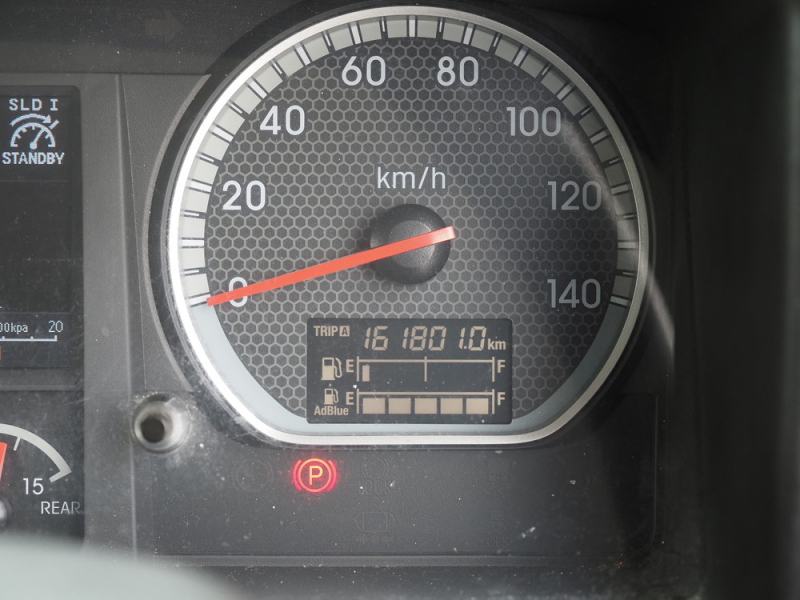 いすゞ 冷凍ウイング ギガ|中古トラックの販売・買取・査定のアイナビ