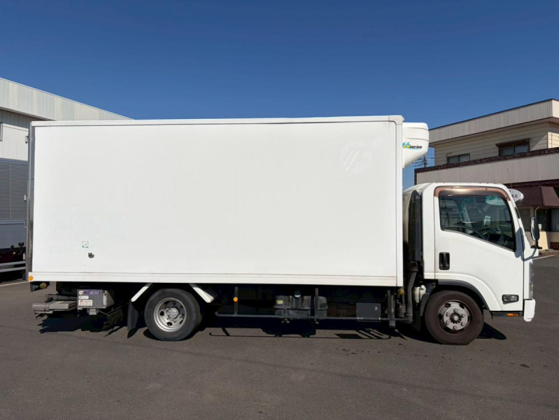 ワイドロング低温-30℃格納ゲート3トン積載左サイド扉|中古トラックの販売・買取・査定のアイナビ