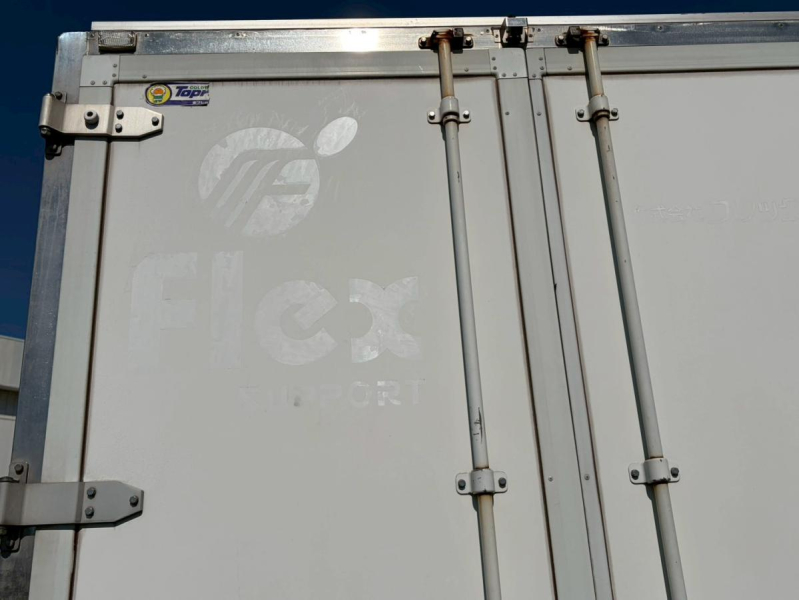 ワイドロング低温-30℃格納ゲート3トン積載左サイド扉|中古トラックの販売・買取・査定のアイナビ