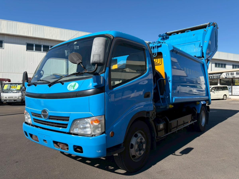 プレス式6.8立米連続スイッチ汚水タンク2.8トン積載ワイド幅|中古トラックの販売・買取・査定のアイナビ