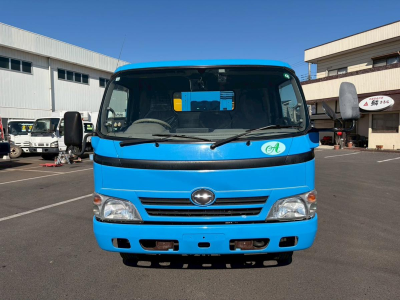 プレス式6.8立米連続スイッチ汚水タンク2.8トン積載ワイド幅|中古トラックの販売・買取・査定のアイナビ