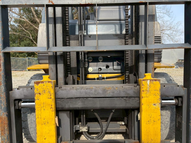 ディーゼルAT車FD18T-21PIP最大揚高4.3mフォーク長137cm|中古トラックの販売・買取・査定のアイナビ