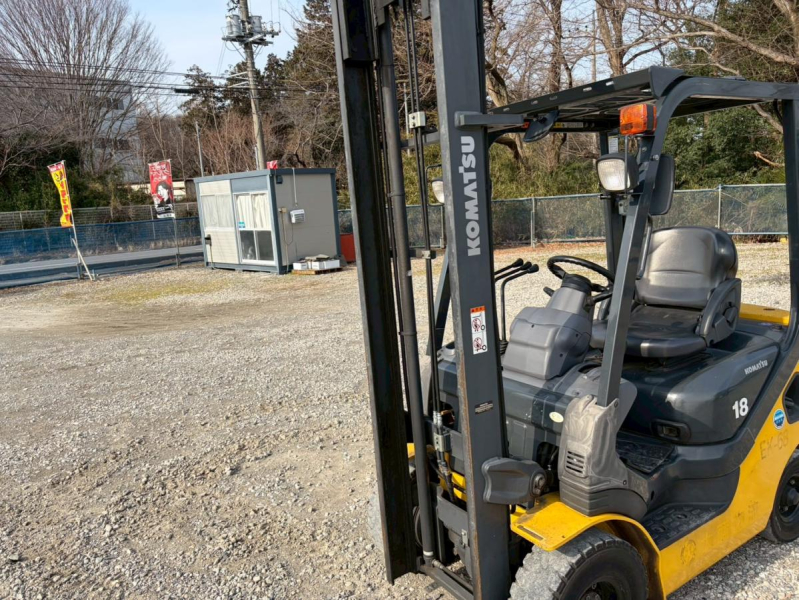 ディーゼルAT車FD18T-21PIP最大揚高4.3mフォーク長137cm|中古トラックの販売・買取・査定のアイナビ