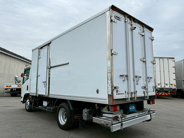 パネルバン標準幅北村製作所キタムラ左サイド扉150馬力|中古トラックの販売・買取・査定のアイナビ