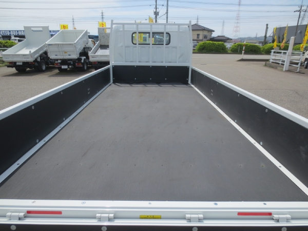 三菱キャンターワイドロング平|中古トラックの販売・買取・査定のアイナビ