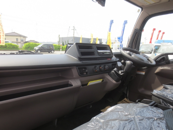 三菱キャンターワイドロング平|中古トラックの販売・買取・査定のアイナビ