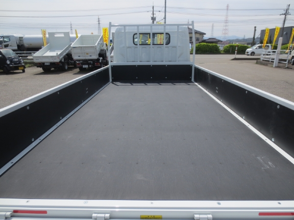 三菱キャンターワイドロング平|中古トラックの販売・買取・査定のアイナビ