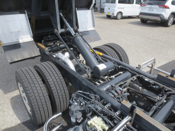 三菱キャンター土砂禁ダンプ|中古トラックの販売・買取・査定のアイナビ