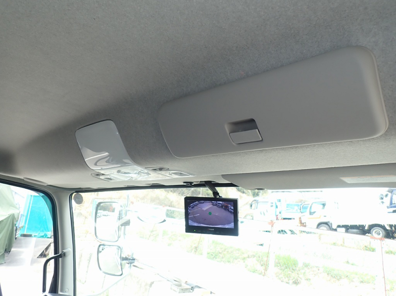 加温機能付 -30℃～30℃設定 62ワイド 格納PG 240PS 6速|中古トラックの販売・買取・査定のアイナビ