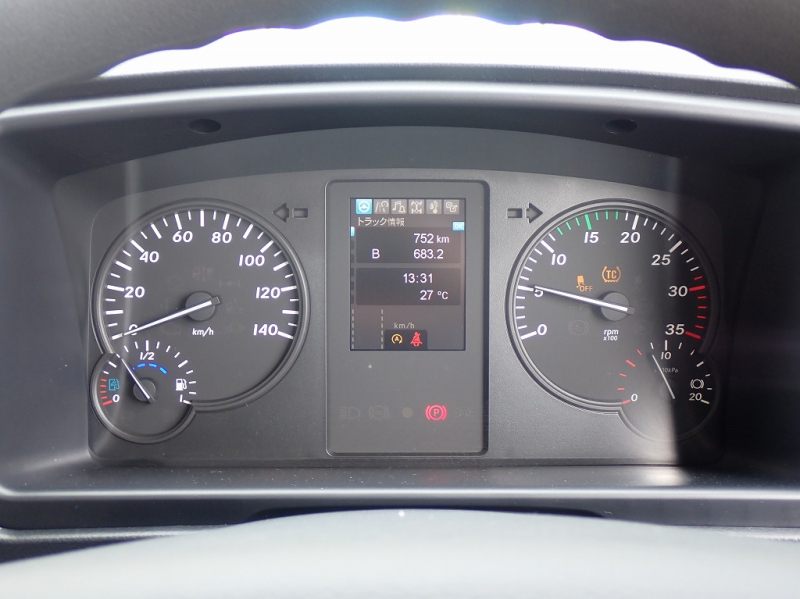 加温機能付 -30℃～30℃設定 62ワイド 格納PG 240PS 6速|中古トラックの販売・買取・査定のアイナビ