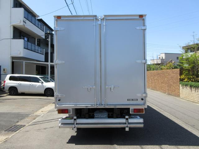 日野 バン車 デュトロ|中古トラックの販売・買取・査定のアイナビ