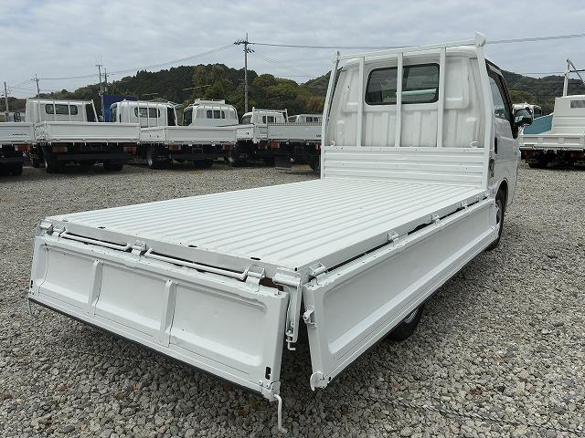 日産 平ボディ|中古トラックの販売・買取・査定のアイナビ