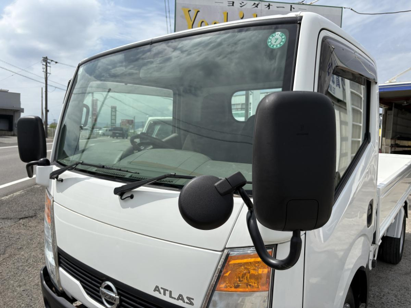 H28 アトラス 2t平ボディ|中古トラックの販売・買取・査定のアイナビ