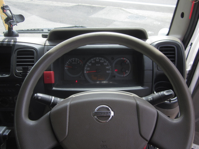 H.28年アトラス2.0ダブルキャブFスーパーローDX床板張替AT|中古トラックの販売・買取・査定のアイナビ