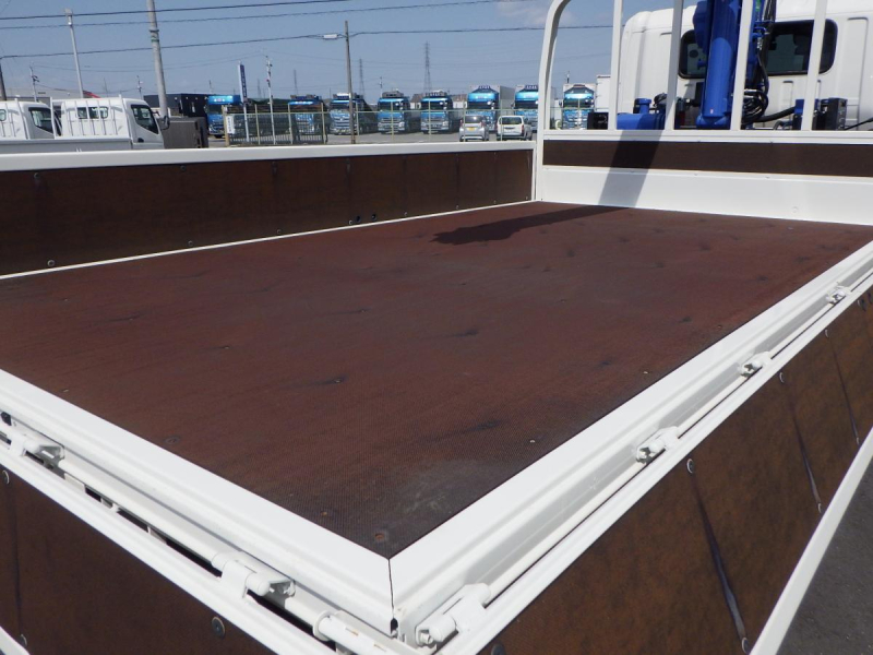 未使用車 タダノ4段 ワイド 積載3.5t 車検R9.5月迄|中古トラックの販売・買取・査定のアイナビ