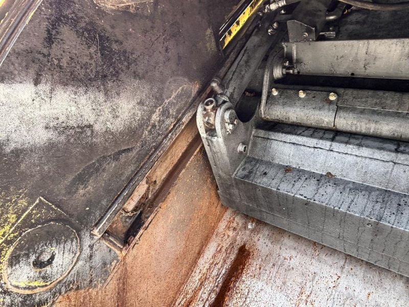 デュトロ プレスパッカー車 極東製4.3立米|中古トラックの販売・買取・査定のアイナビ