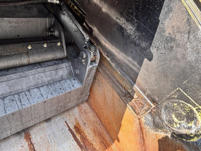 デュトロ プレスパッカー車 極東製4.3立米|中古トラックの販売・買取・査定のアイナビ