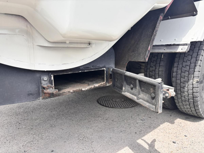 ファイター 巻き込みパッカー車 モリタ製8.1立米|中古トラックの販売・買取・査定のアイナビ