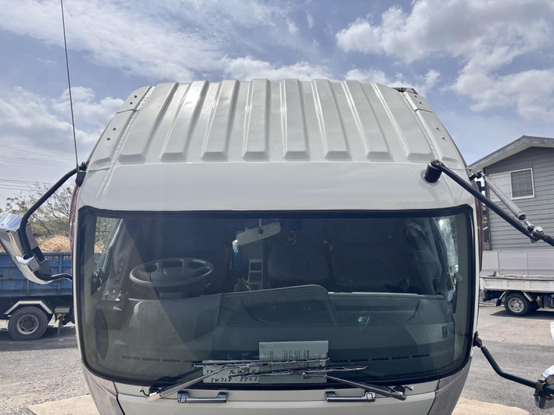 ファイター 巻き込みパッカー車 モリタ製8.1立米|中古トラックの販売・買取・査定のアイナビ