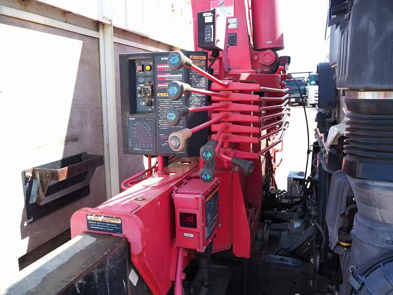 日野レンジャークレーン4段クレーンラジコン平ボディ|中古トラックの販売・買取・査定のアイナビ