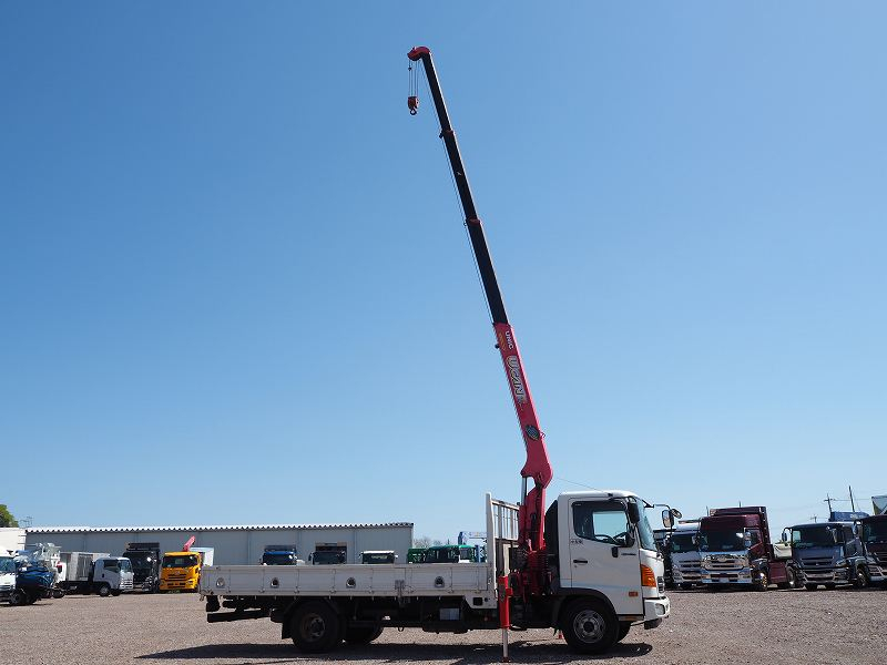 日野レンジャークレーン4段クレーンラジコン平ボディ|中古トラックの販売・買取・査定のアイナビ