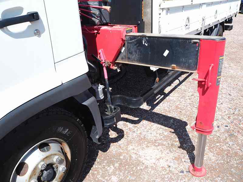 日野レンジャークレーン4段クレーンラジコン平ボディ|中古トラックの販売・買取・査定のアイナビ