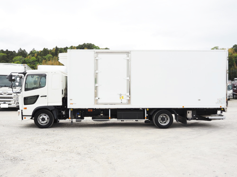 日野 冷凍バン レンジャー|中古トラックの販売・買取・査定のアイナビ