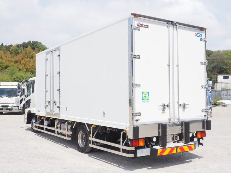 UDトラックス 冷凍バン コンドル|中古トラックの販売・買取・査定のアイナビ